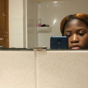 Meet your Posher, Charisma